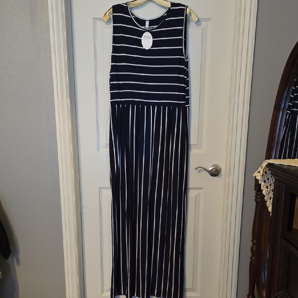 Chic Navy and White Striped Maxi Dress
